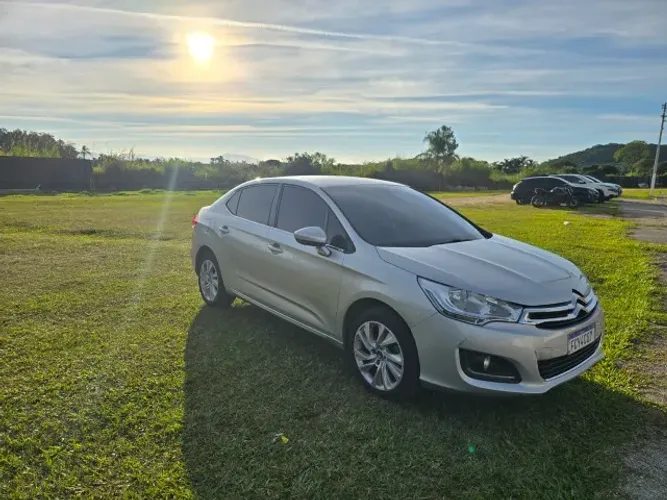 Citroen C4 Lounge Tendance 1.6 Turbo Flex Aut. 2017