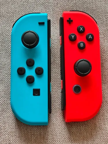 Par de Joy-Cons Originais Nintendo Switch 1, novos, nunca usados. Com nota fiscal