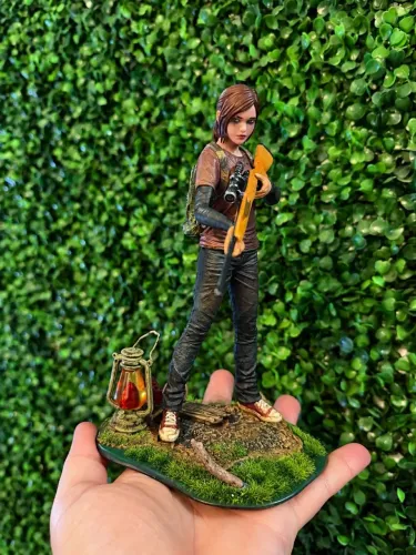 Action figure Ellie The last of us, figura super detalhada pronta entrega
