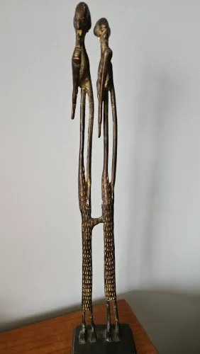 Escultura em bronze