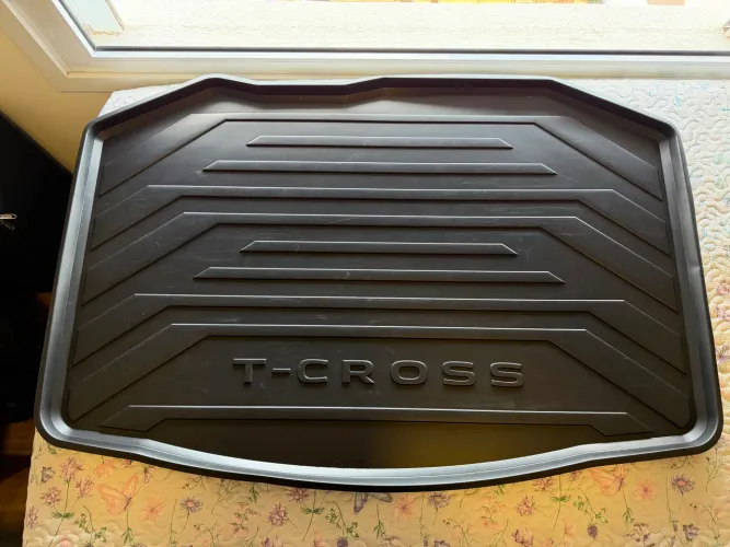 Tapete Porta-malas Borracha VW 2GP061163B