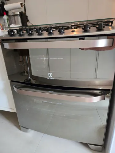 Fogão Electrolux 5 Bocas Duplo Forno 76DXA - Estado de Zero
