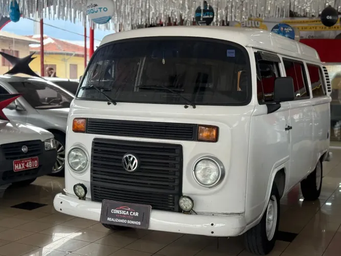 Volkswagen Kombi Furgão 1.4 MI Total Flex 8V 2012