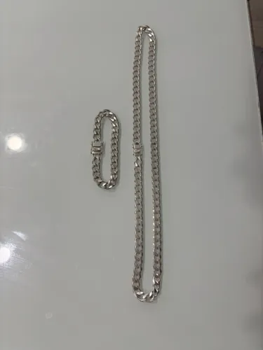 Kit corrente + pulseira prateada