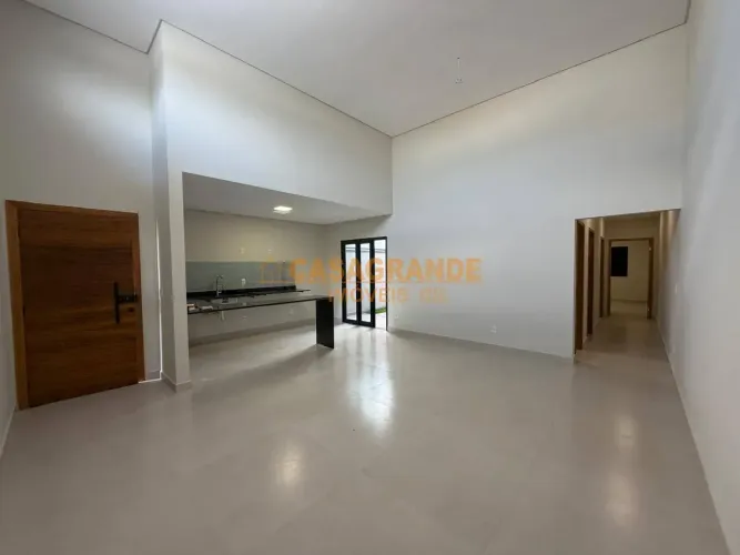 Casa para venda tem 135 metros quadrados com 3 quartos no POrtal dos Passaros