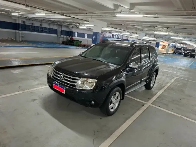Renault Duster Dynamique 2.0 Hi-flex 16V Aut. 2013