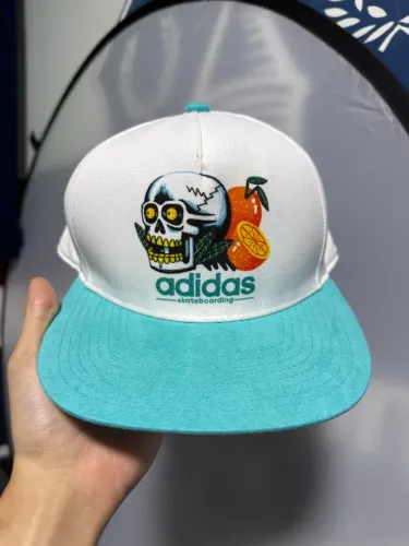 Boné Snapback Adidas Skateboarding