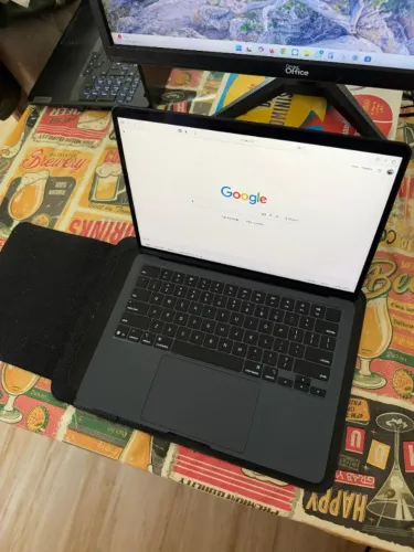 Macbook Air M4 2025 - 16gb na caixa 