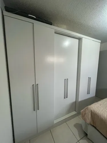 Guarda-roupa
