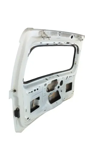 Tampa traseira cherokee Sport 3.7 2012