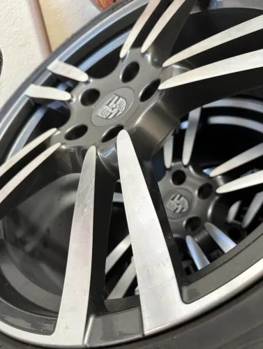 Rodas Porsche Cayenne 5 x 130 Aro 22