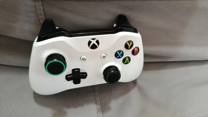 Controle Xbox One White
