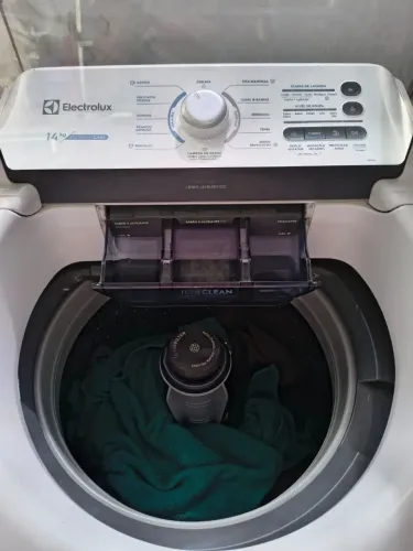 Máquina de lavar e centrifugar Eletrolux 14 kilos