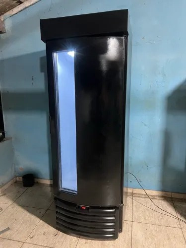 Expositor de bebidas cervejeira