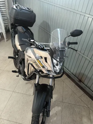 Moto 3.000 km único dono estado de zero