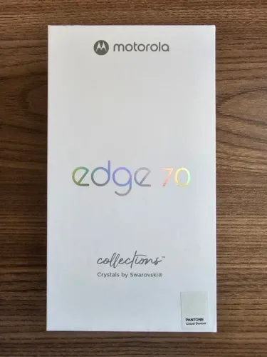 Motorola Edge 70 Crystals By Swarovski 512GB - Novo/Lacrado