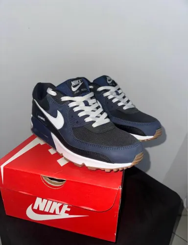 Nike Air Max 90