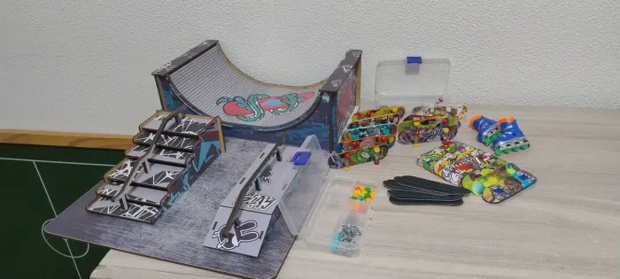 Lote skate de dedo (finger board) + pista em mdf