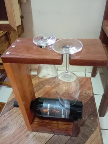 Suporte para vinhos