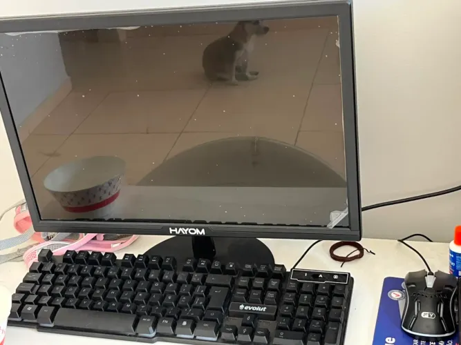 Vende-se computador usado só 2 meses
