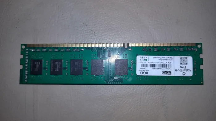 Memória RAM 8 Gb DDR3