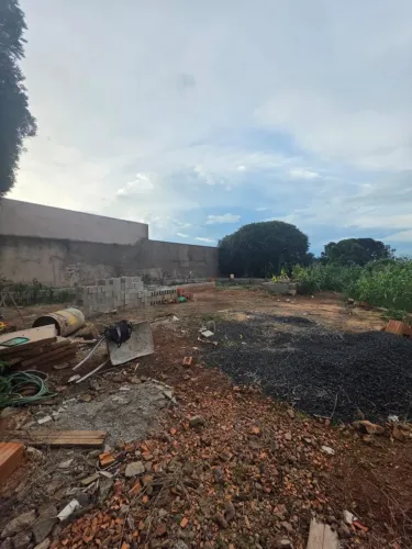 Terreno de 644m² em Uberaba - Próximo a Prudente e Leopoldina