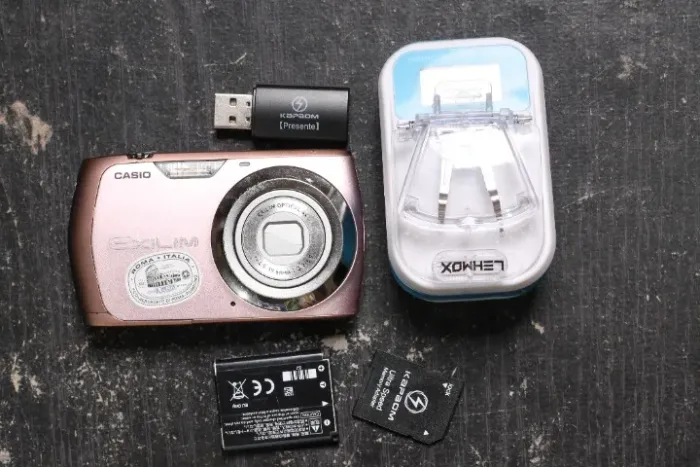 Camera Digital Cybershot EXILIM EX