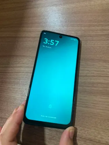 Motorola G52