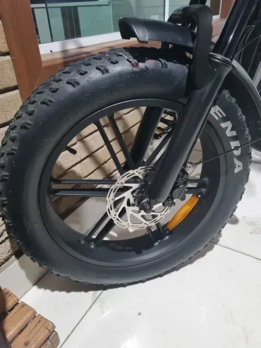Pneu para bike elétrica ou fat bike Kenda 20 x 4 usado