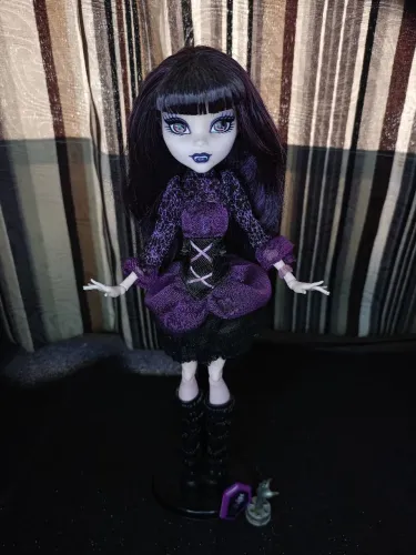 Boneca Elissabat Monster High