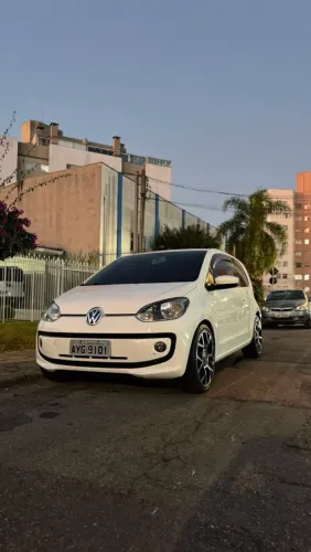 Volkswagen Up! Take 1.0 T. Flex 12V 3P 2015