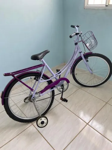 Bicicleta Infantil Aro 24 - Ótimo Estado!