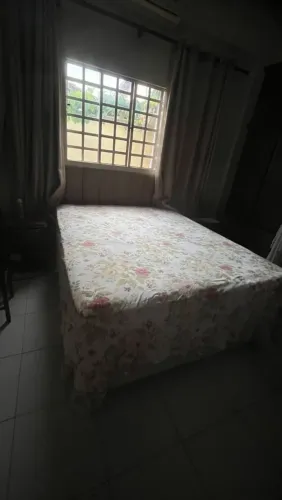 Cama box Queen