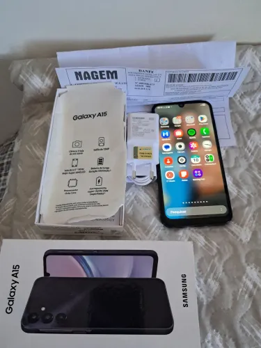 Samsung A15,256GB usado com Nota Fiscal.