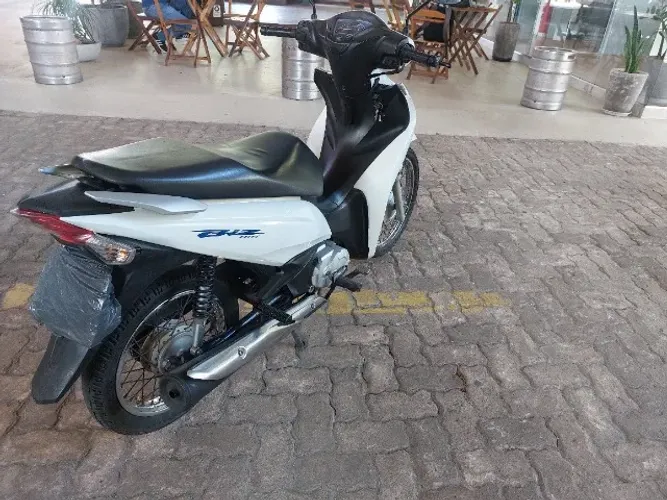 Moto honda Biz 110c ano 2021