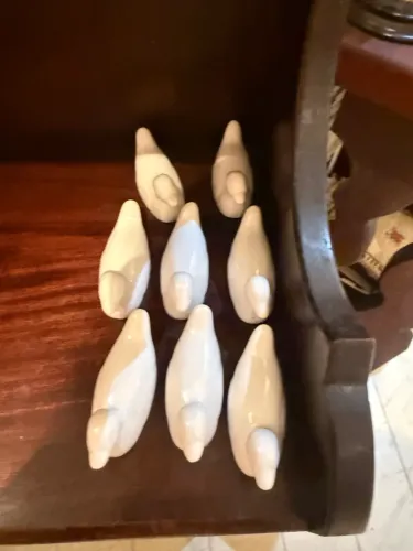 Conjunto de 8 Mini Aves em Porcelana Branca Decorativa