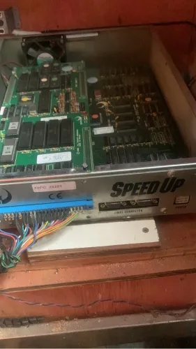 Fliperama de Corrida Speed up 96 !