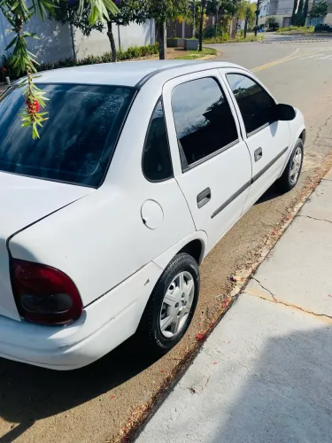 Chevrolet Corsa Sedan 1.0 MPFI 8V 71cv 4P 2004