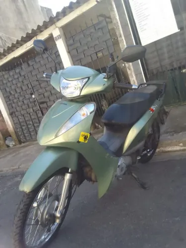 Biz 125 ES partida elétrica + pedal ano 2011