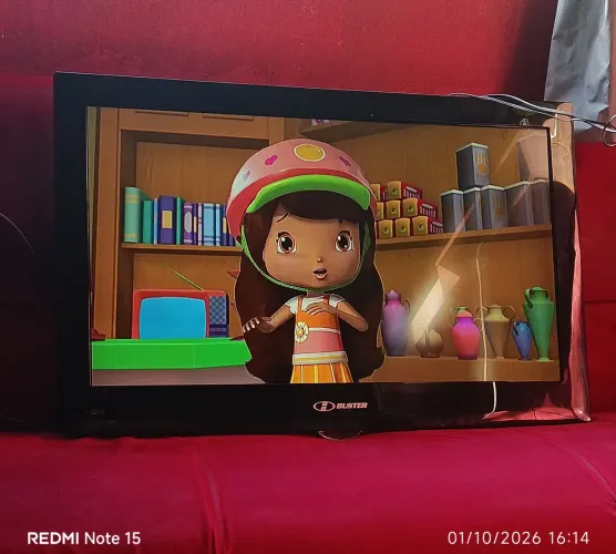 Vendo tv 32 polegadas não é smart