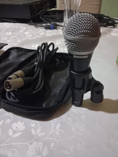 Shure Microfone vocal dinâmico PG58 - Mais cabo de microfone xlr canon - 4 metro