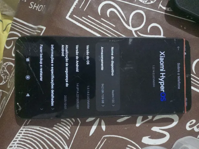 Celular semi-novo XIAOMI HYPER OS REDMI 12C 