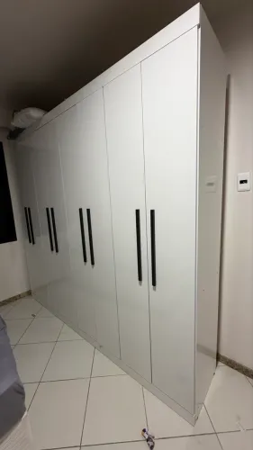 Guarda Roupa 8 portas 