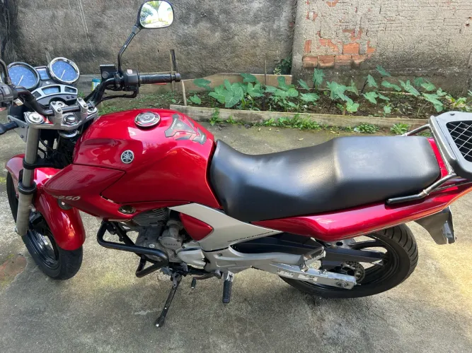 Yamaha Fazer 250 2008 - Revisada, Econômica e Pronta para Rodar!