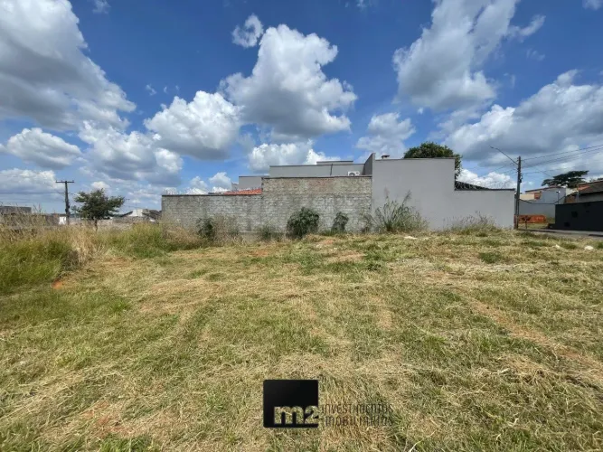 Lote à venda no Setor Monte Cristo