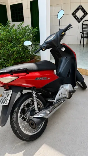 Vendo biz 125 vermelha
