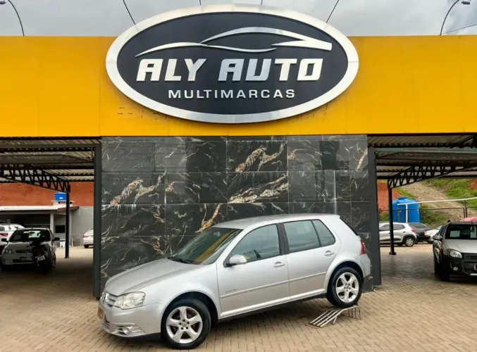 Volkswagen Golf Sportline 1.6 MI Total Flex 8V 4P 2008