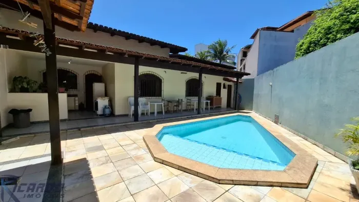 Imperdível! Casa à venda em Guarapari-ES, Enseada Azul: 3 quartos, 1 suíte, 2 salas, 4 ban