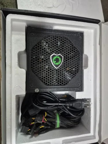 Fonte Gamemax 650w HIGH-END power SUPPLY