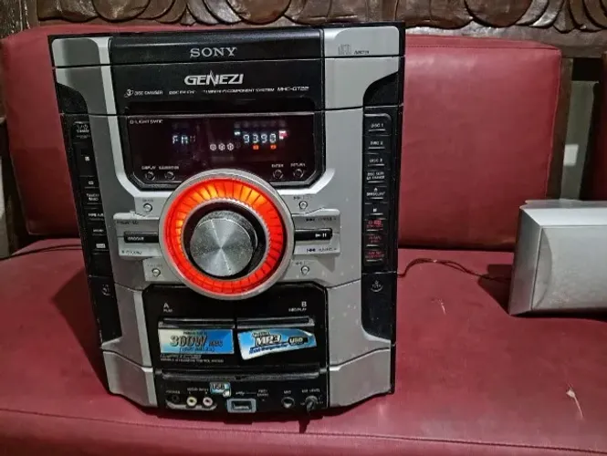 Rádio Sony Genezi Mhc-ic-gt22 (Usado) 